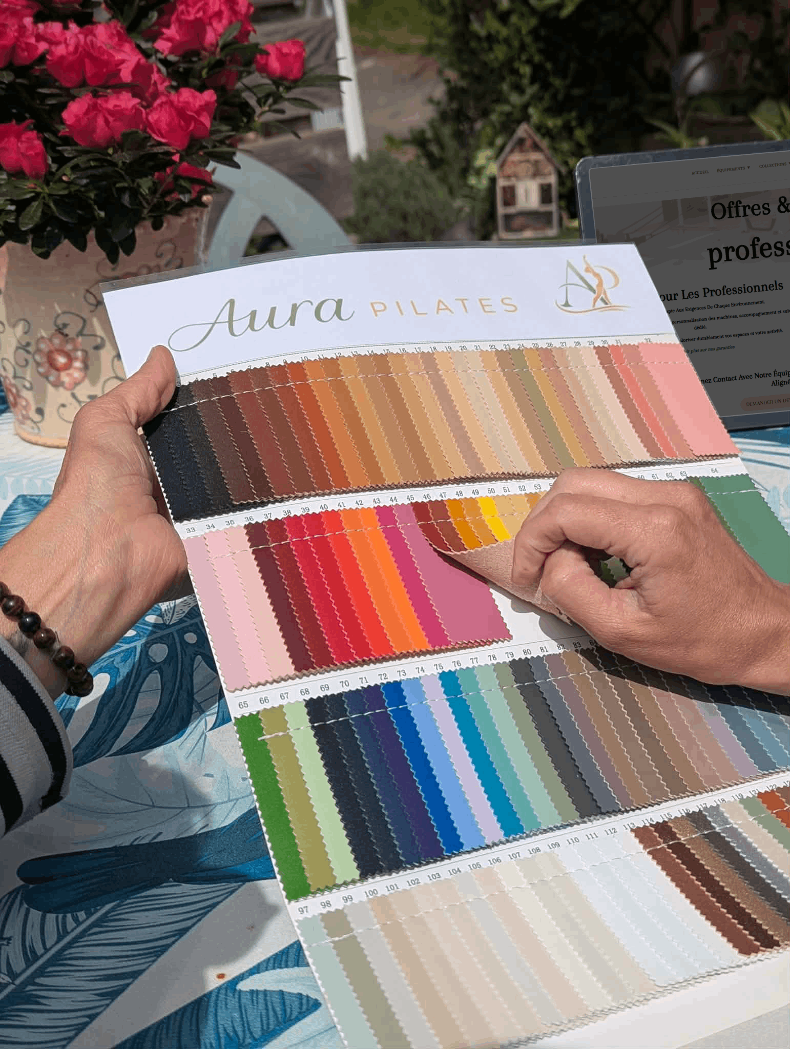 Farbpalette und Polsterung von Aura Pilates
